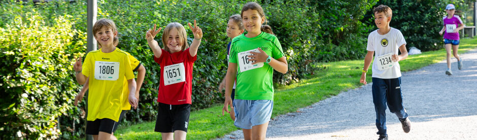 Kinder am WWF-Lauf
